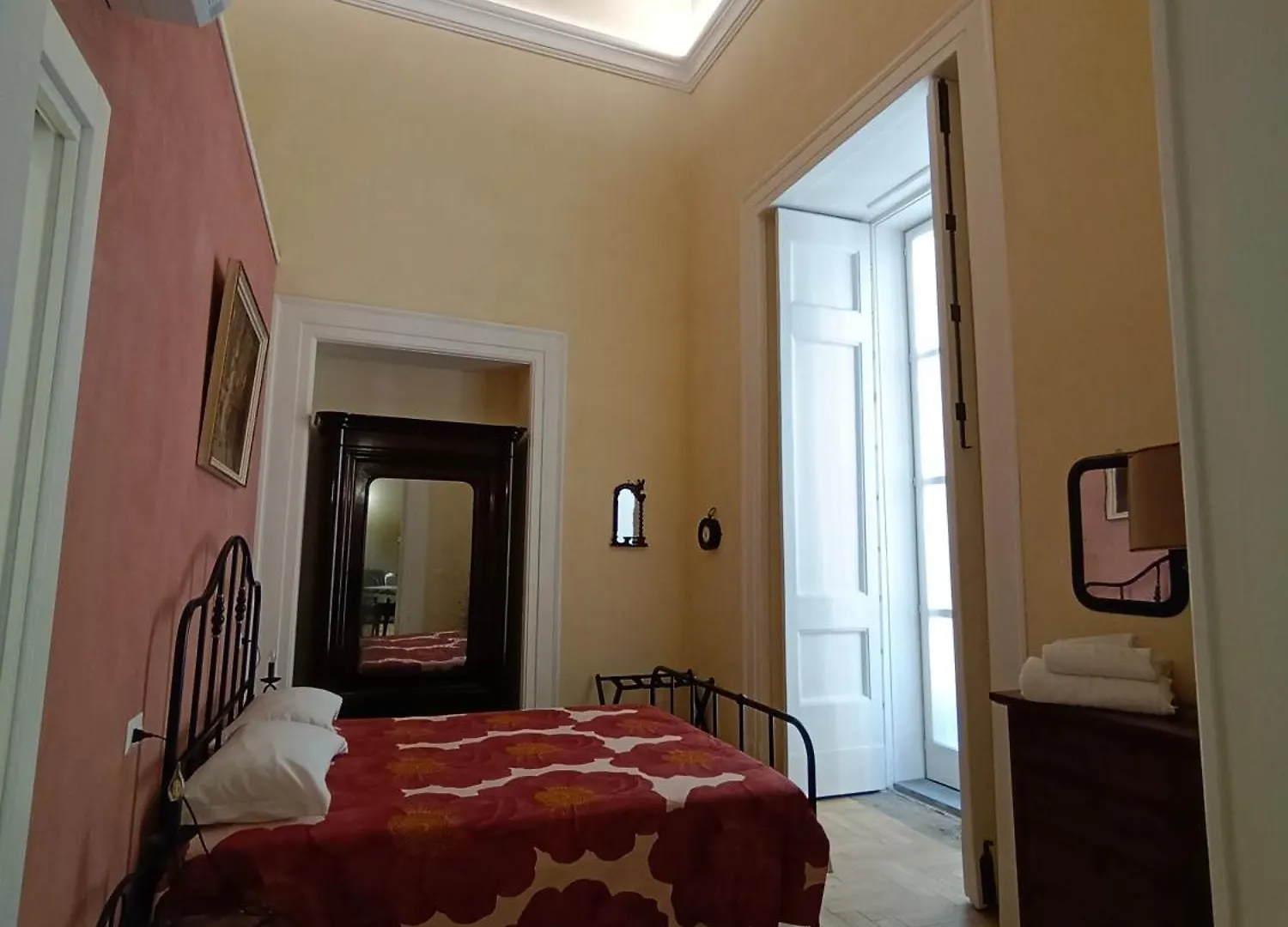 Residenza San Severo 2 Napoli 0*,  İtalya